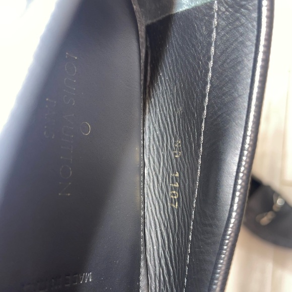 Louis Vuitton Men’s Leather Loafers Size 9 - Picture 4 of 6
